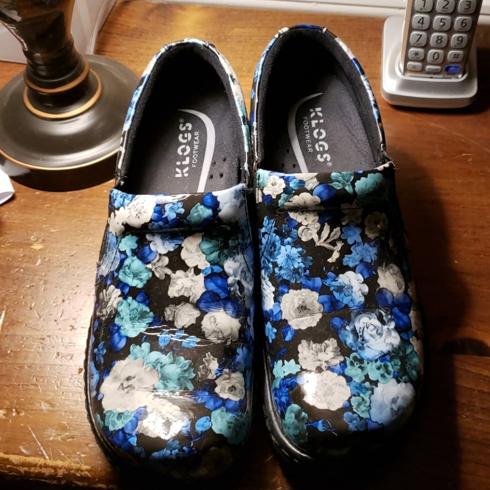 Klogs footwear no slip